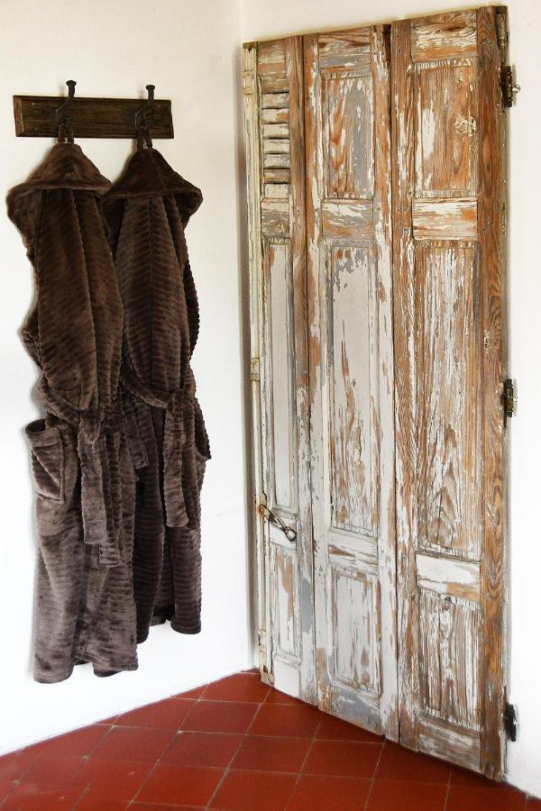 Crestet Mas Lou Parpaioun B&B 외부 사진