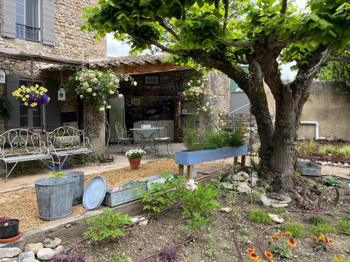 Crestet Mas Lou Parpaioun B&B 외부 사진